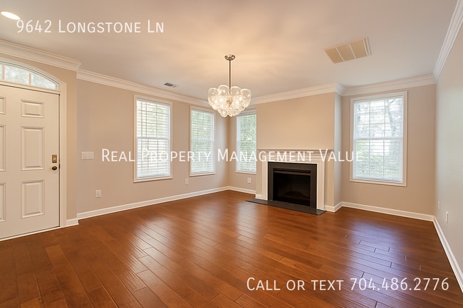 Building Photo - 9642 Longstone Ln