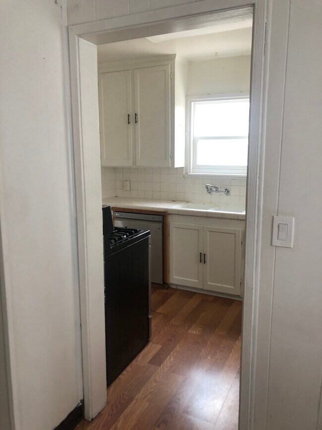 Foto del edificio - 4143 Wade St