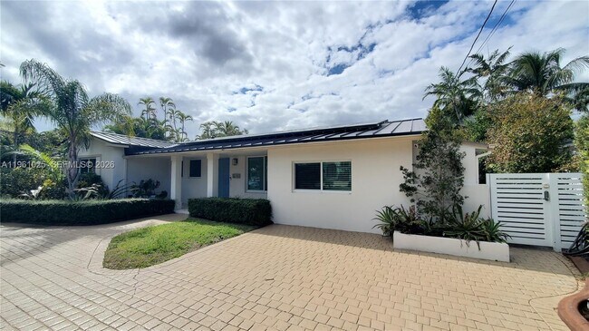 Foto del edificio - 13000 Coronado Ln