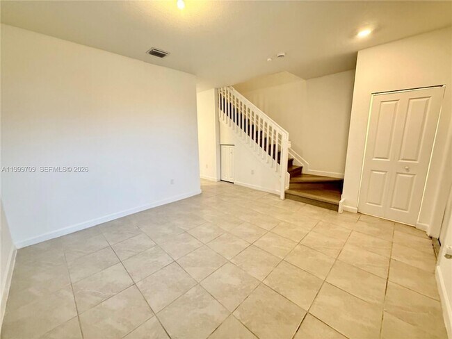 Foto del edificio - 12223 NW 23rd Pl