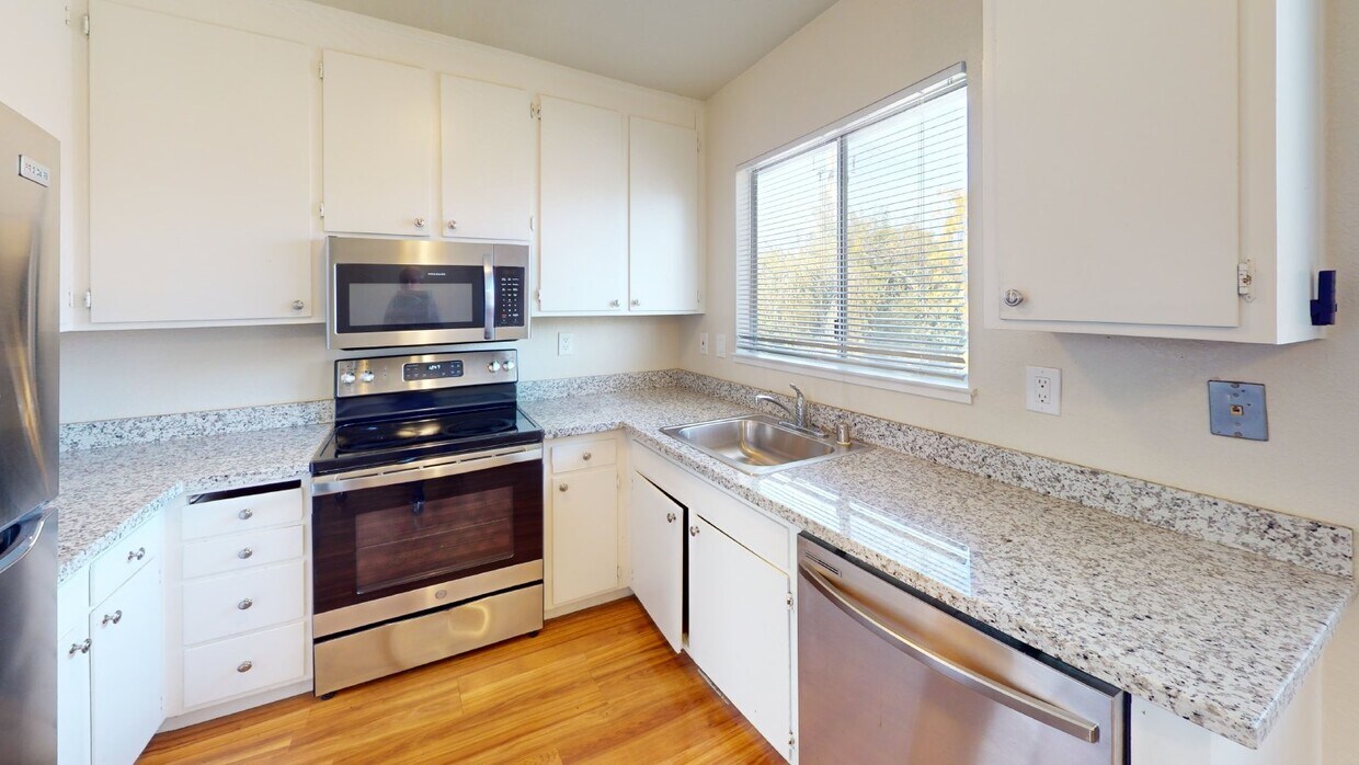 5276 Balhan Ct Unit 4, Concord, CA 94521 Room for Rent in Concord, CA