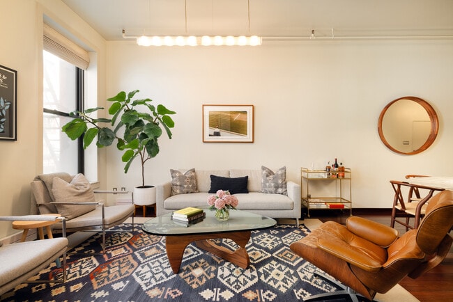 Photo - 34 N Moore St Apartment