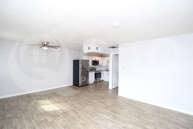 Foto del edificio - 6044 N 21st Ave