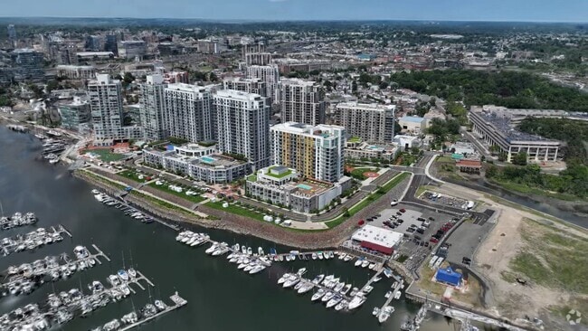  - Opus @ Harbor Point