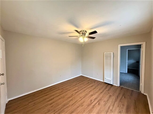 Photo - 489/491 Boston Apartment