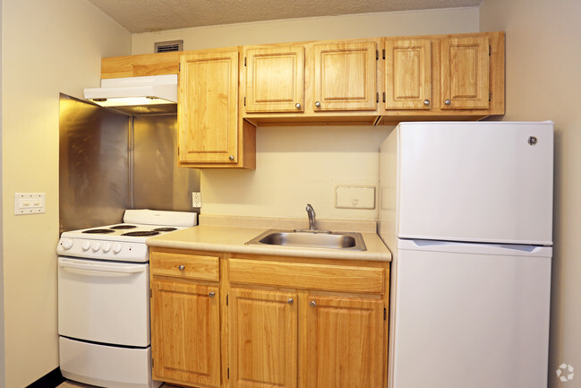 Kitchen - Phillip Murray House - For 62 yrs+