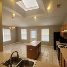 Building Photo - 1411 Hunter Ridge Ct Building Photo - 1411 Hunter Ridge Ct