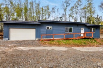 Building Photo - 8561 W Cormorant Way