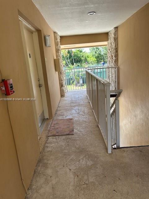 Building Photo - 5275 SW 77th Ct