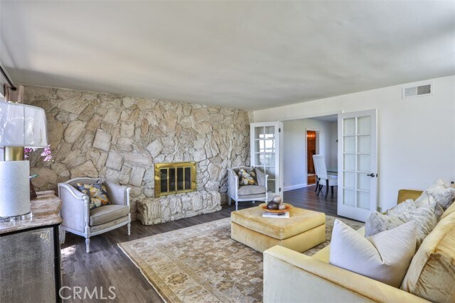 Foto del edificio - 1736 Derringer Ln