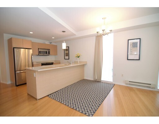 Foto del edificio - 2 Earhart St