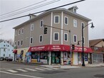 Foto principal - 1187 Westminster St