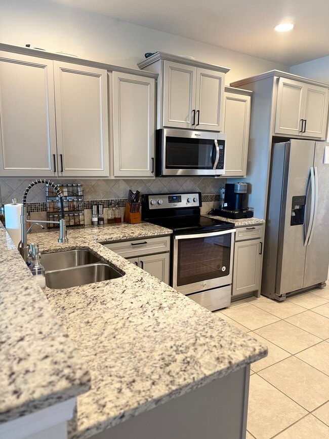 Foto del edificio - 9208 Hillcroft Dr