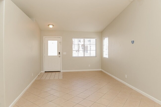 Building Photo - 2117 Port Antonio Ct