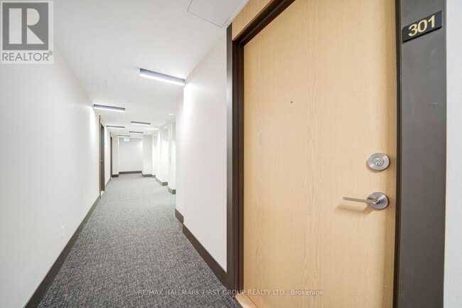 Photo du bâtiment - 1350 Ellesmere Rd