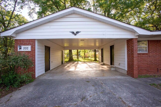 Building Photo - 500 S Mississippi St