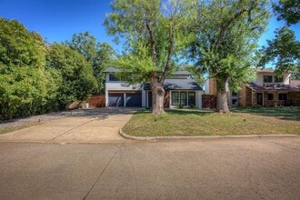 Building Photo - 3728 Blue Bonnet Ct