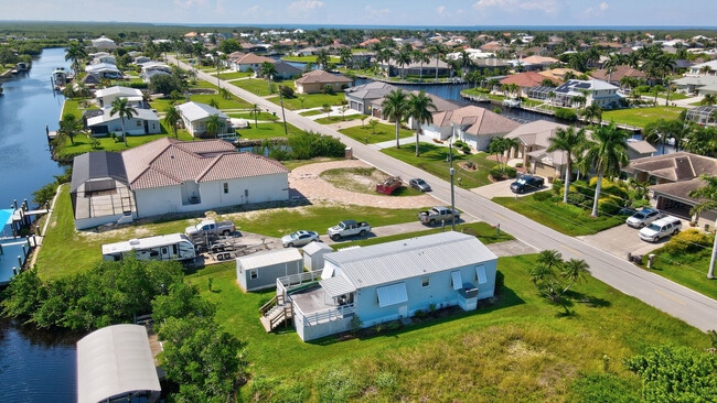 Building Photo - 4730 Almar Dr