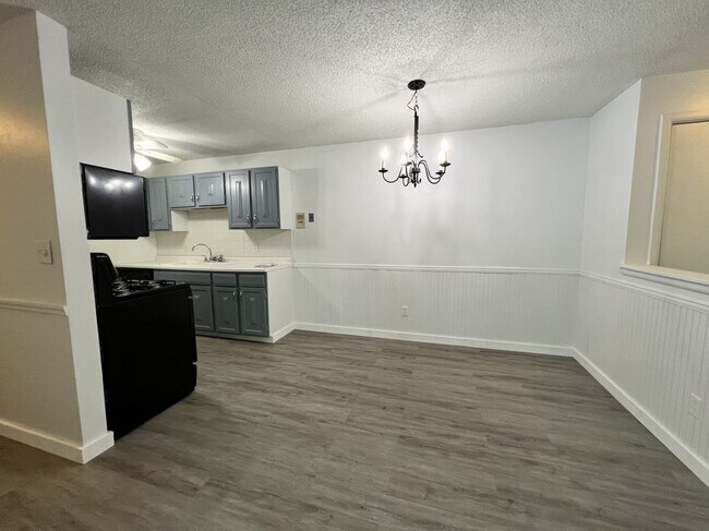 Foto del edificio - 255 Elmwood Ave