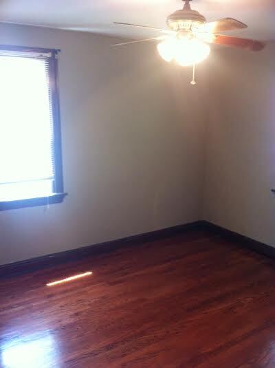 Foto del edificio - 9337 MacKenzie Rd