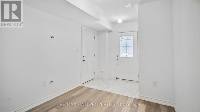Building Photo - 2567 Ladyfern Crossing