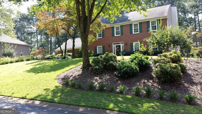 Building Photo - 1490 Wood Valley Dr