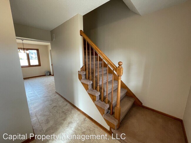 Building Photo - 4 br, 2.5 bath House - 2332 Nautilus Cove