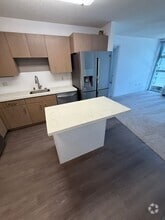 Building Photo - 7000 Hawaii Kai Dr