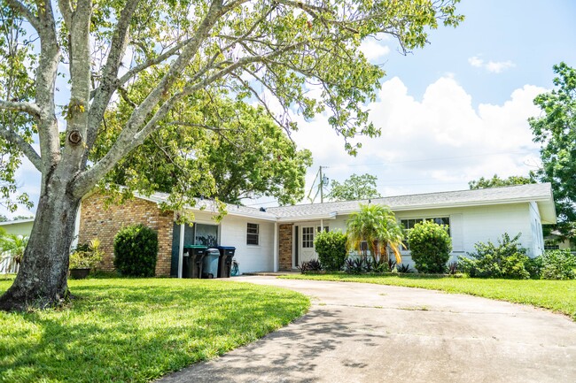 Photo - 912 Plato Ave House