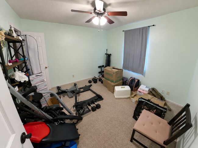 Foto del edificio - Indoor Balcony + Pet Friendly + Fenced In Yard + Attached Garage + Washer & Dryer Included! Avail...