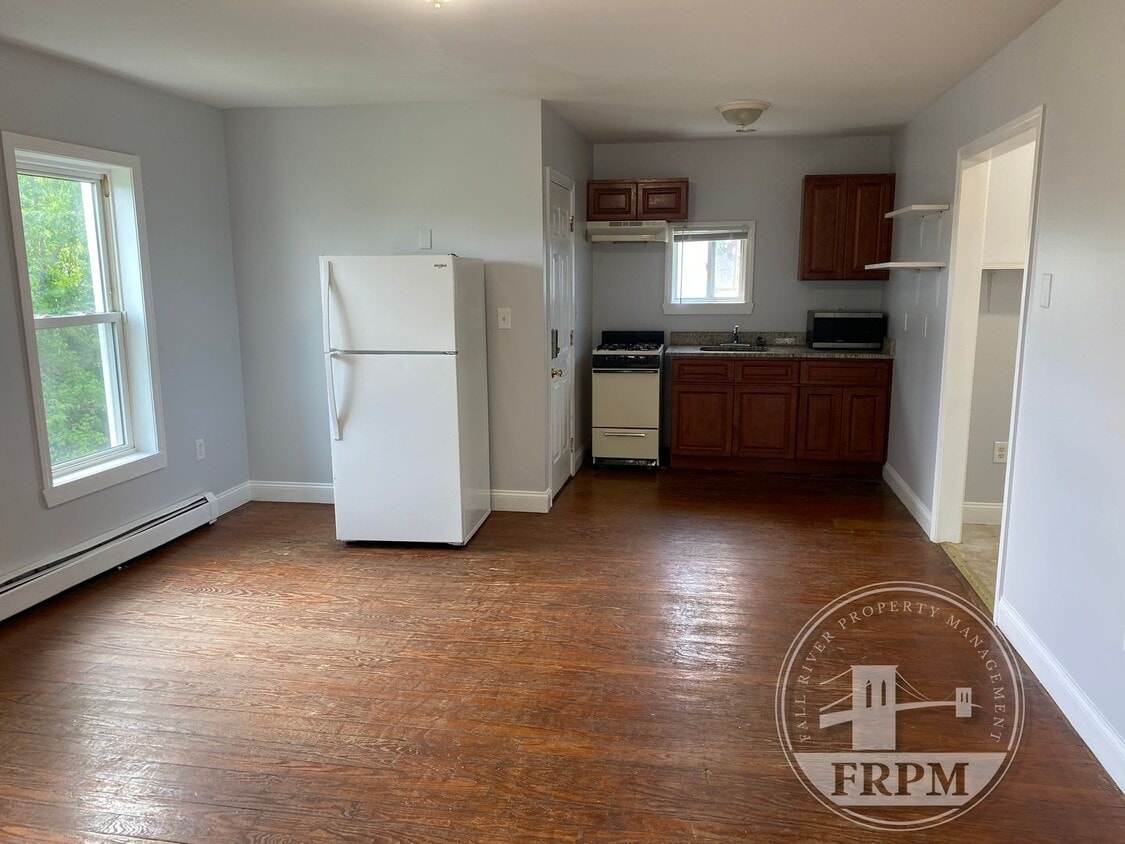 Photo - 36 Linden St
