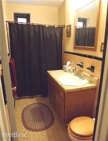 Building Photo - 1 br, 1 bath  - 8808 32nd Ave