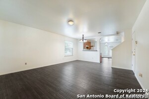 Building Photo - 10703 Wildwood Way