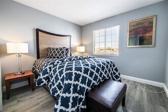 Building Photo - 3833 Via Lucia Dr