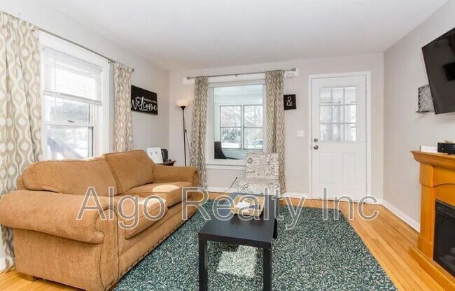 Foto del edificio - 4330 N Girard Ave