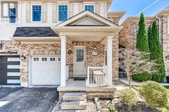 Building Photo - 3099 Highbourne Crescent