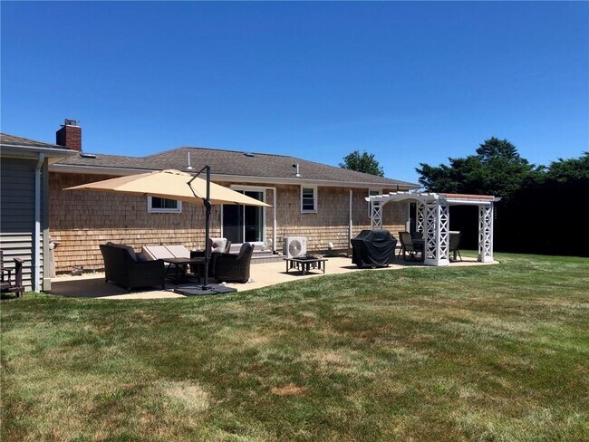 Building Photo - 50 Osprey Rd