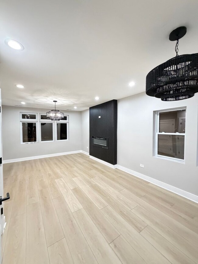 Foto del edificio - 6350 S St Lawrence Ave