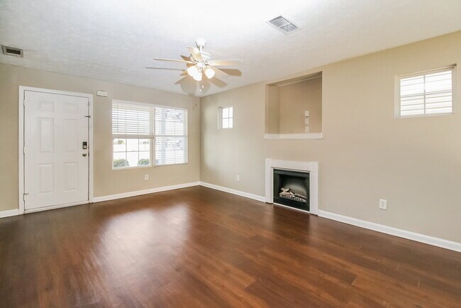 Building Photo - 130 Chandler Fields Dr