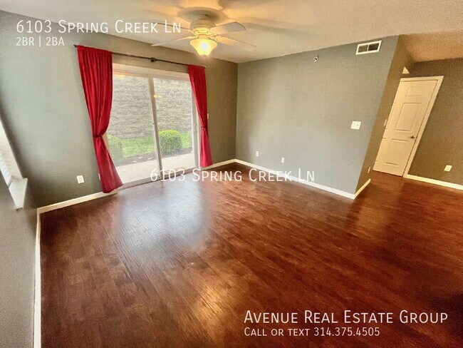 Foto del edificio - 6103 Spring Creek Ln