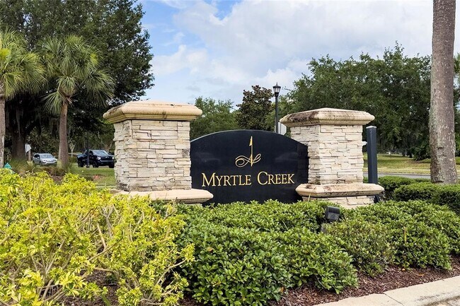 Foto del edificio - 9417 Myrtle Creek Ln