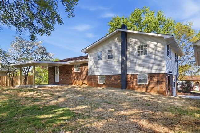 Building Photo - 3683 Halifax Cir
