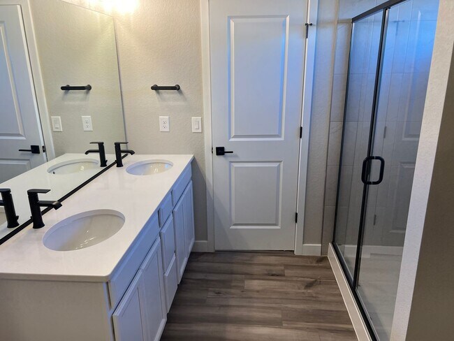 Foto del edificio - Beautiful New Home in Pueblo West