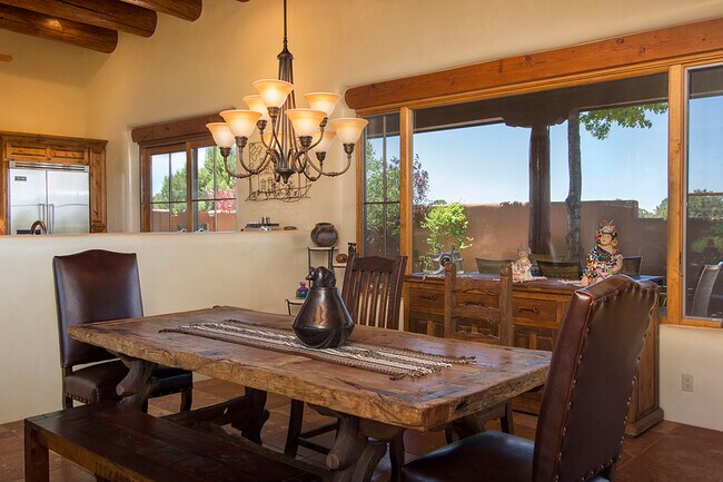 Building Photo - 14 Rancho Manana