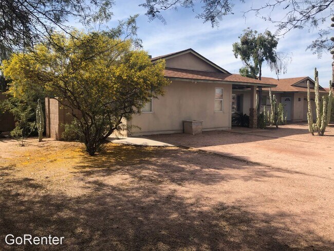 Foto del edificio - 3 br, 2 bath House - 10616 N 60th Pl,