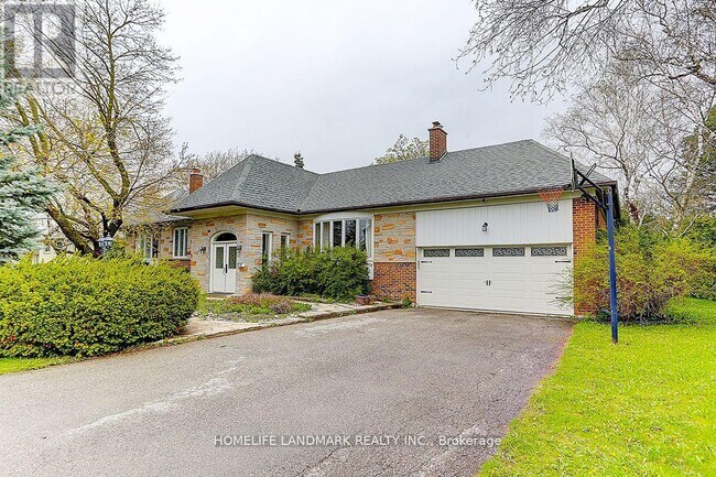 Photo du bâtiment - 25 Oakcrest Ave