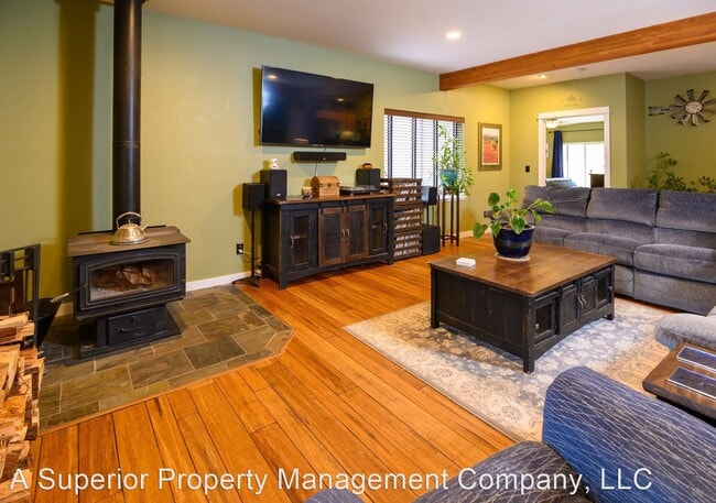 Building Photo - 4 br, 3 bath House - 17367 Golden Eye Dr.