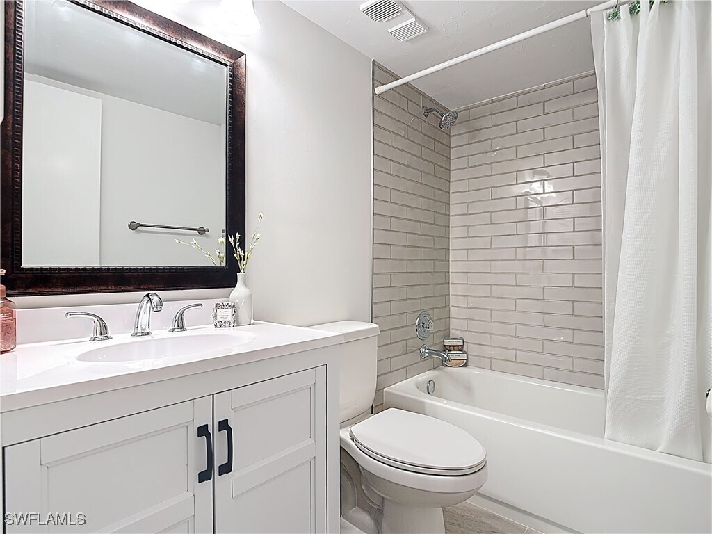 Primary Photo - 28120 Pine Haven Way