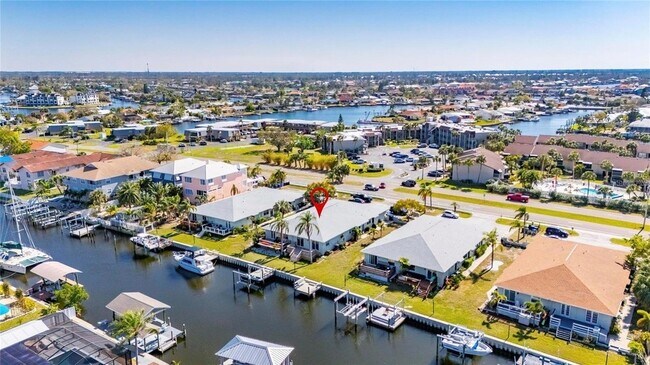 Foto del edificio - 1025 Apollo Beach Blvd