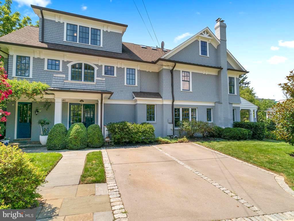 Foto principal - 4400 Elm St